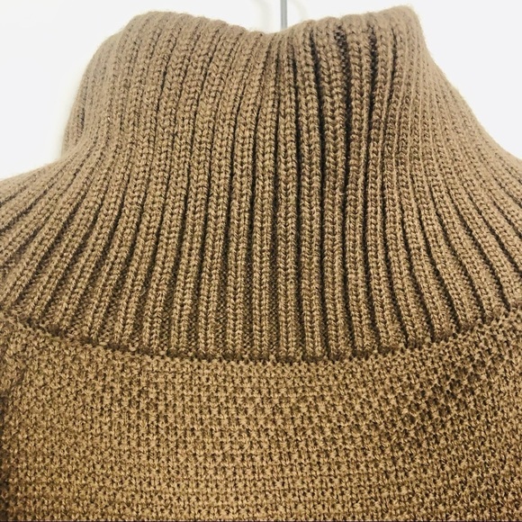 Brown net turtleneck sweater with cold shoulder and fringe cuffs - Picture 11 of 15